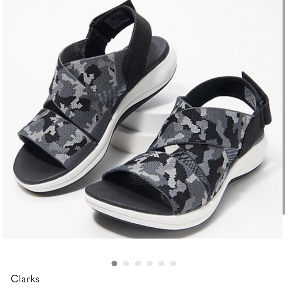 Clarks❤️❣️ women’s Camouflage Sport Sandals